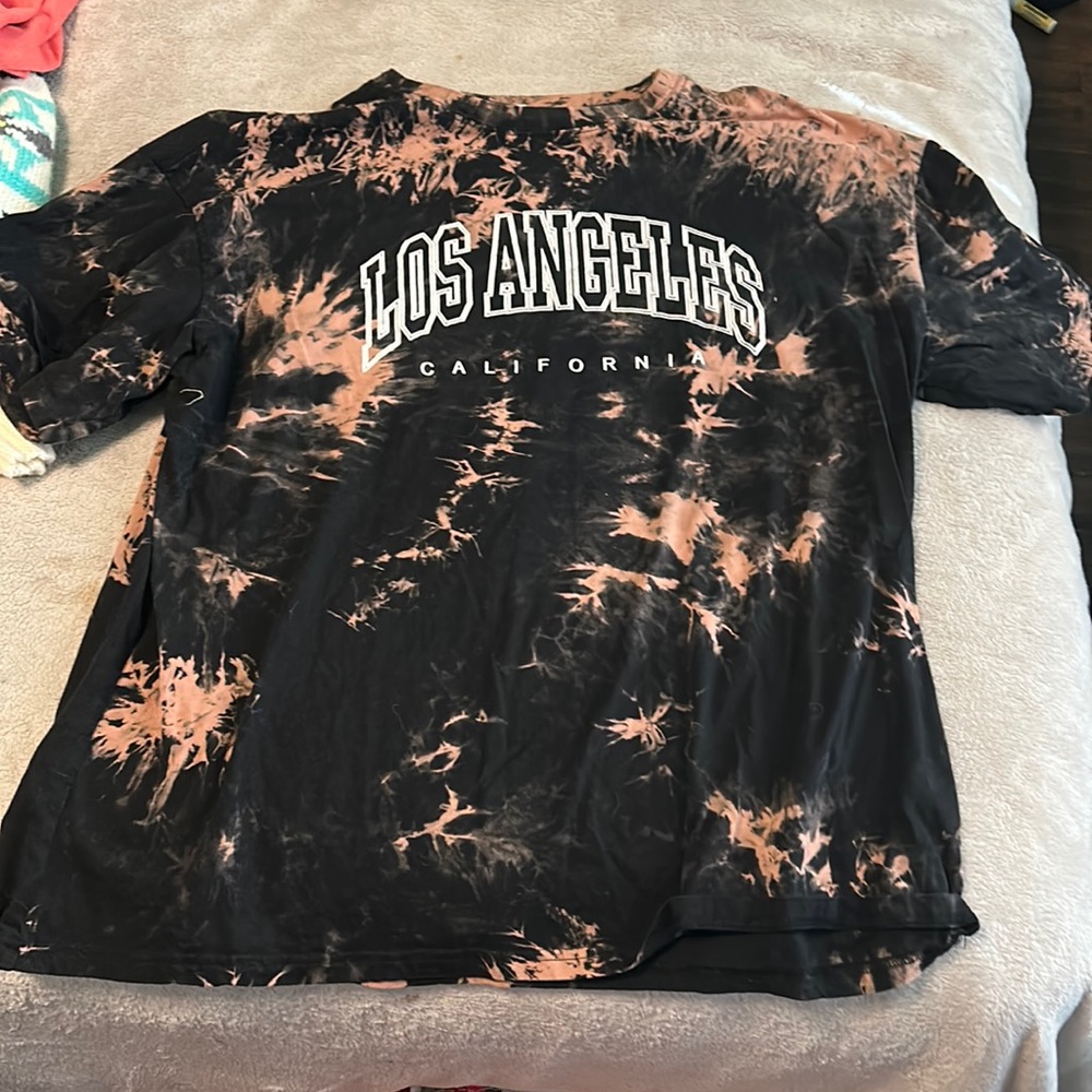 Los Angeles bleach reverse tie dye shirt